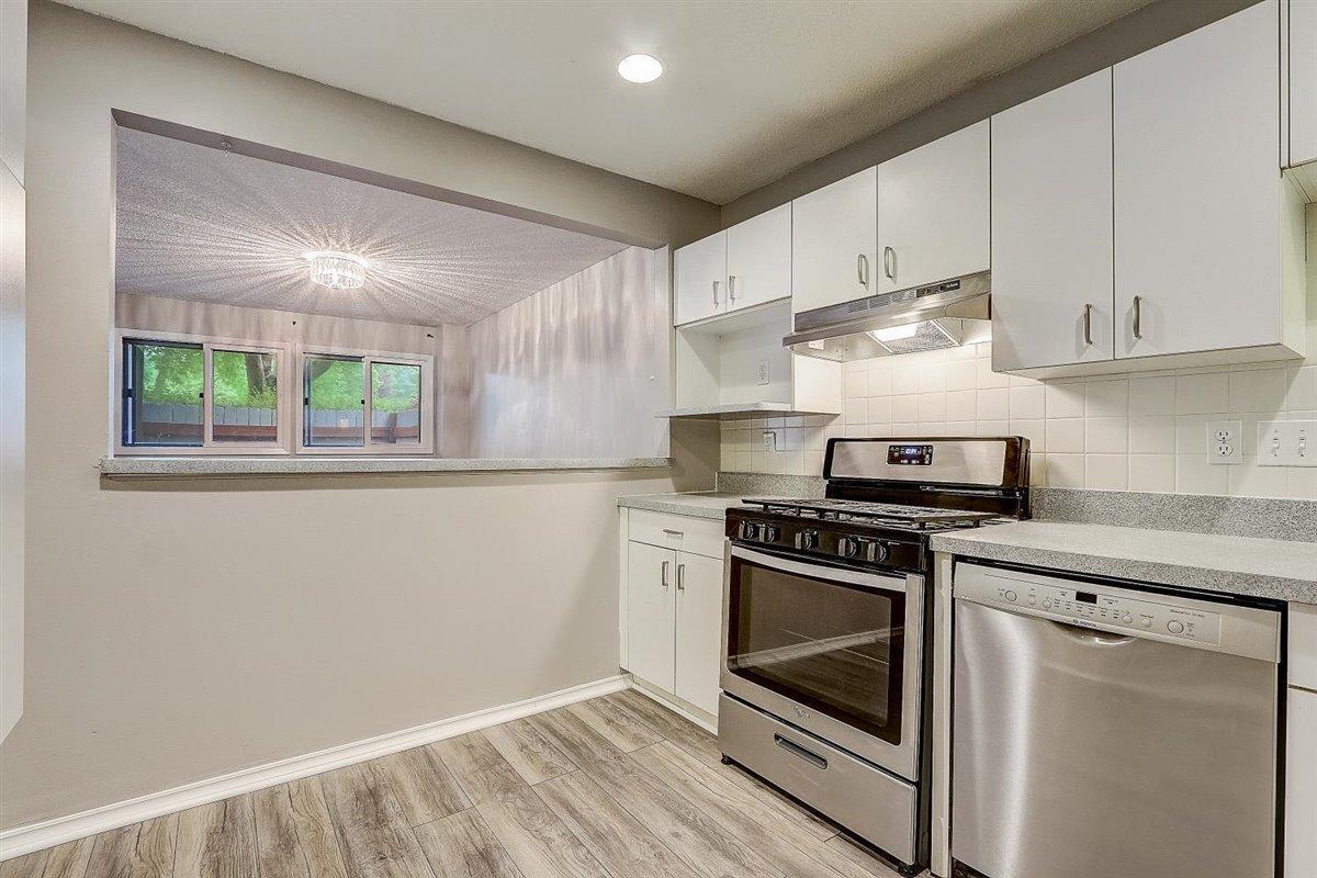 8932 Neill Lake Road, Unit 114 Eden Prairie, MN 55347 - Photo 11 of 49 Gallery Image 11