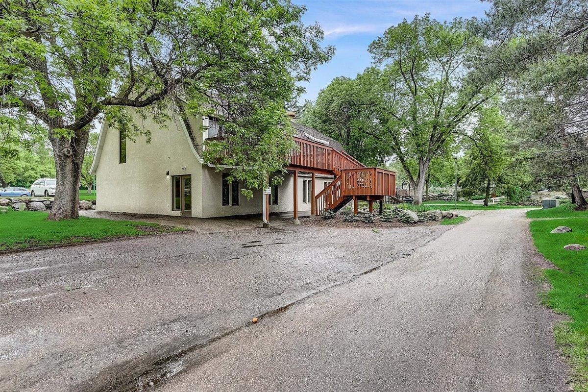 8932 Neill Lake Road, Unit 114 Eden Prairie, MN 55347 - Photo 43 of 49 Gallery Image 43