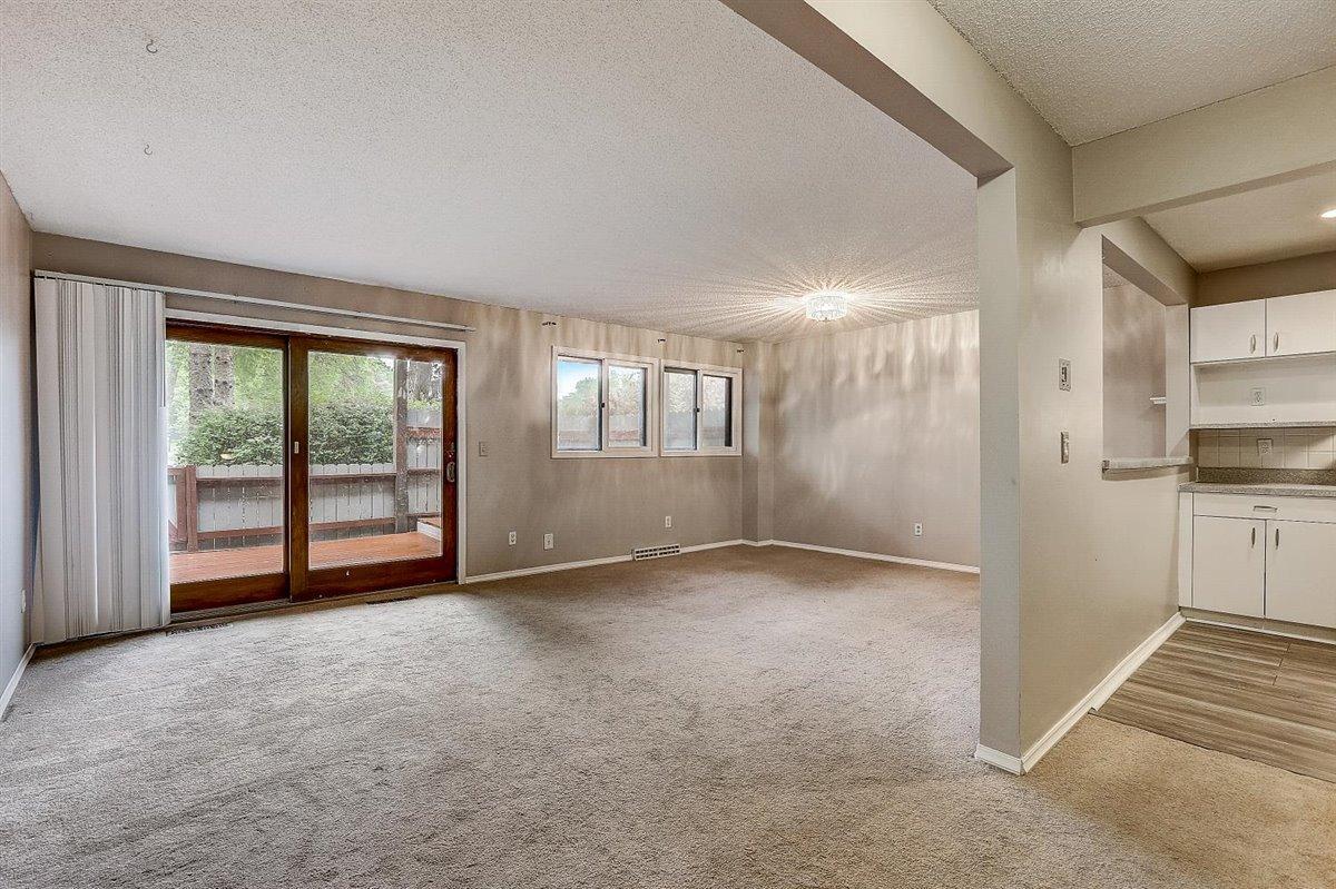 8932 Neill Lake Road, Unit 114 Eden Prairie, MN 55347 - Photo 8 of 49 Gallery Image 8
