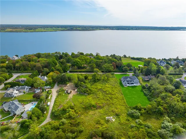 $1,325,000 | 0 Indian Avenue, Portsmouth, RI 02871