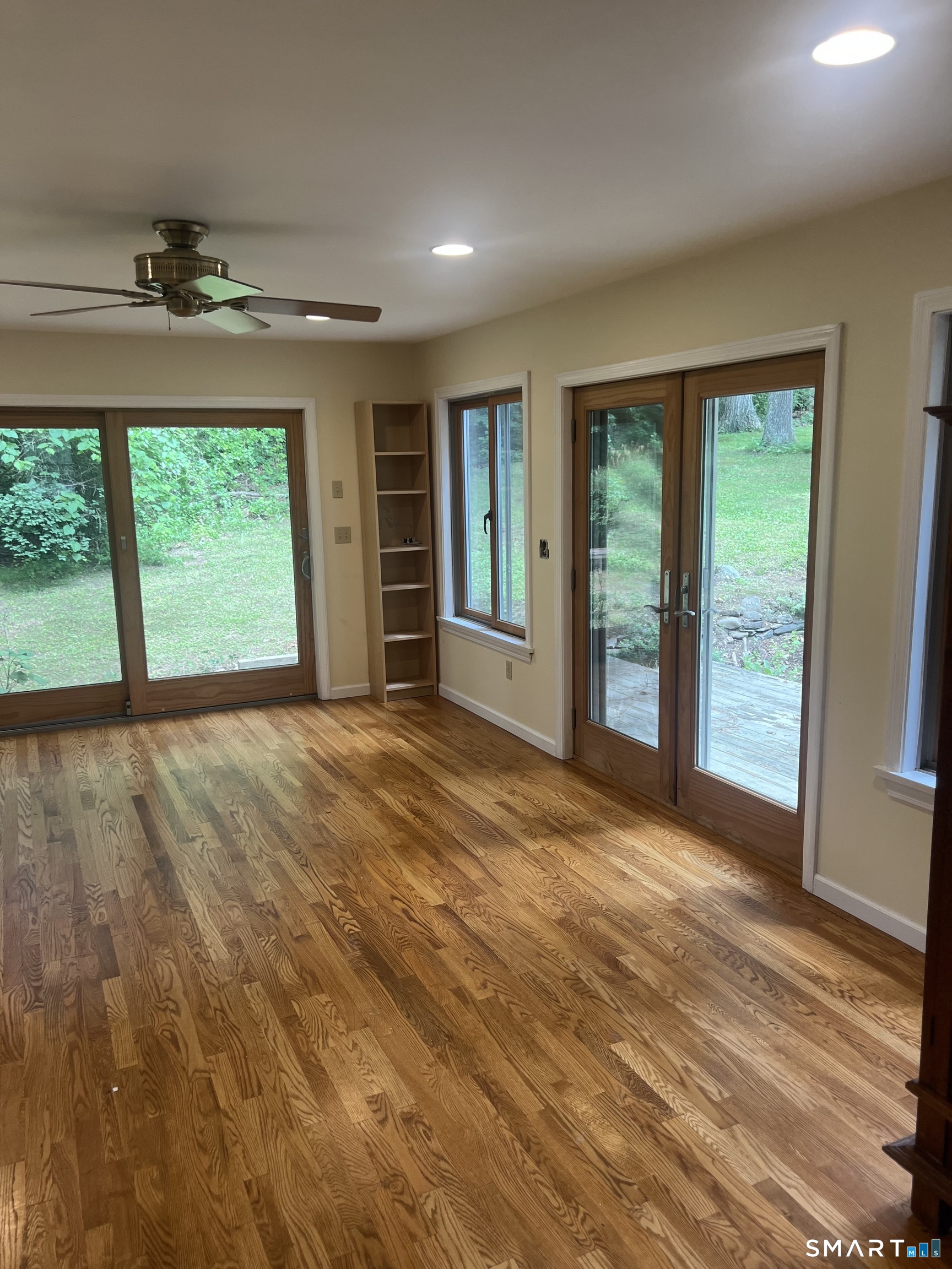 7 Laurel Road Ellington, CT 06029 - Photo 3 of 5