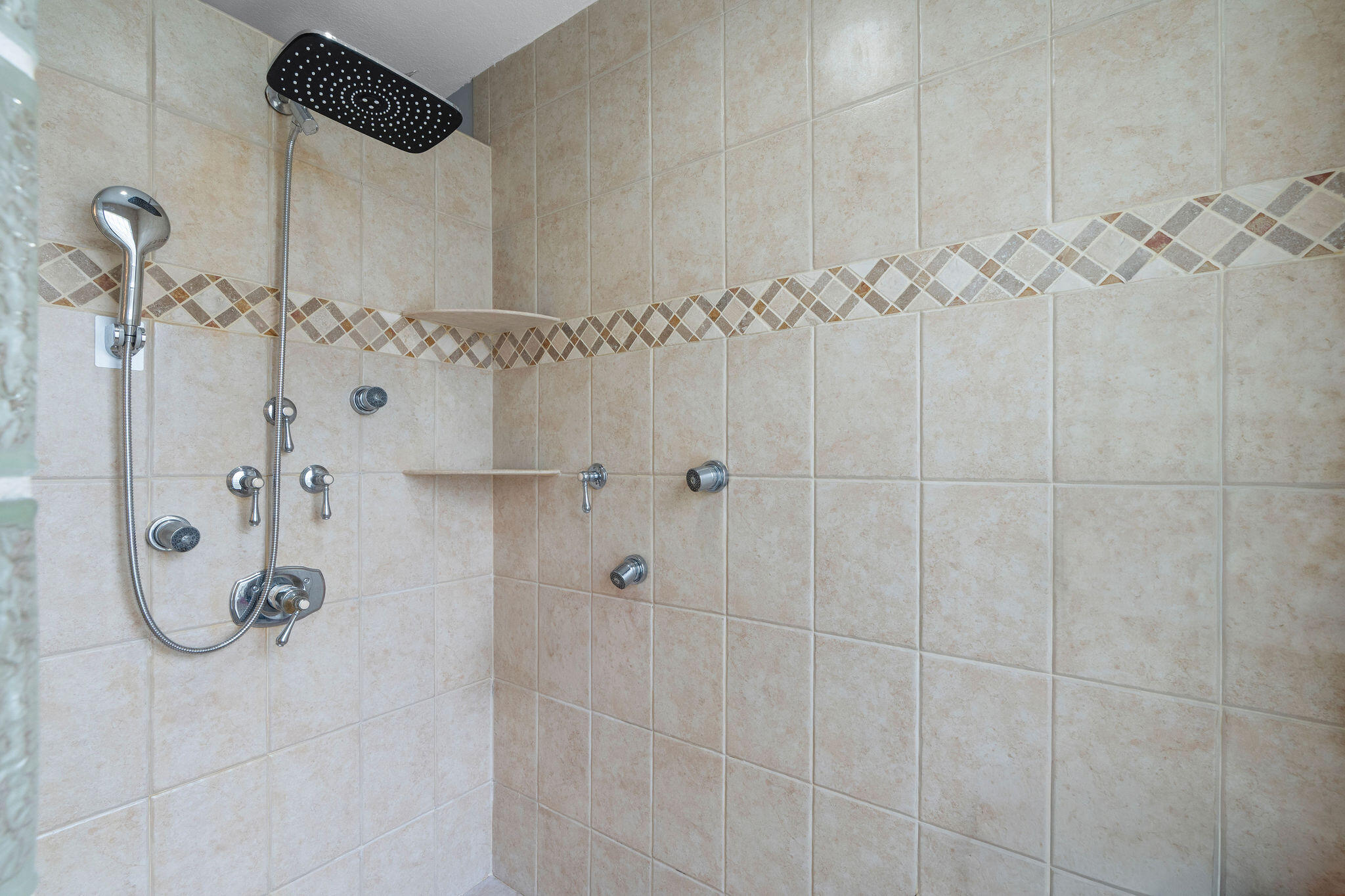 5340 Southwest 195th Terrace Southwest Ranches, FL 33332 - Photo 36 of 65 DSC09005