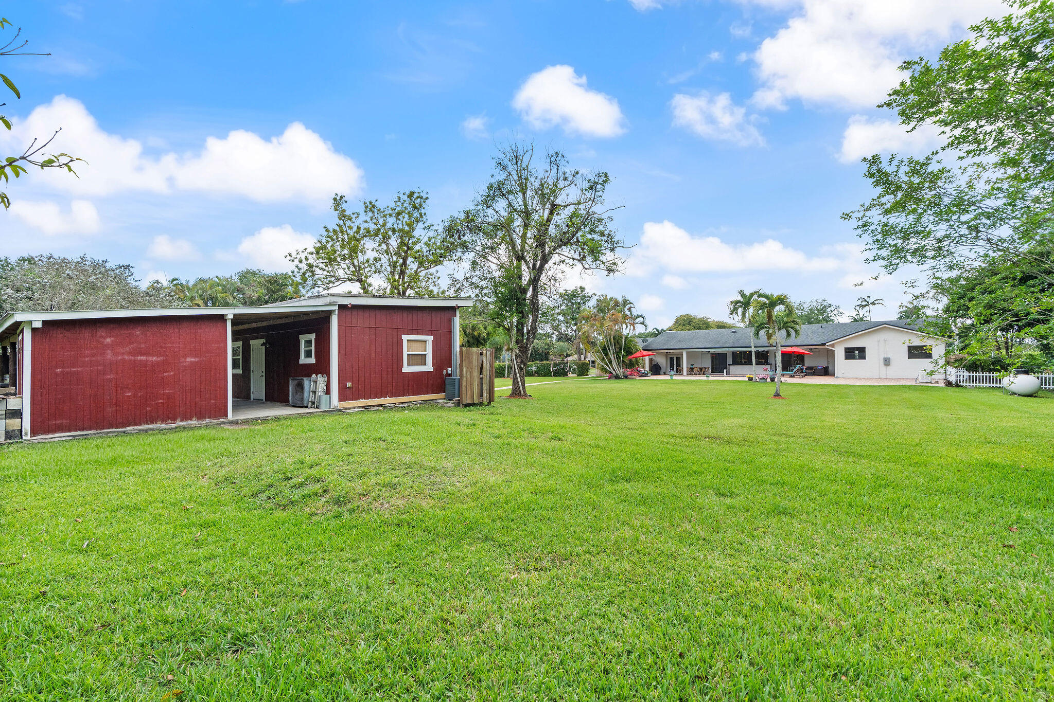5340 Southwest 195th Terrace Southwest Ranches, FL 33332 - Photo 53 of 65 DSC09200