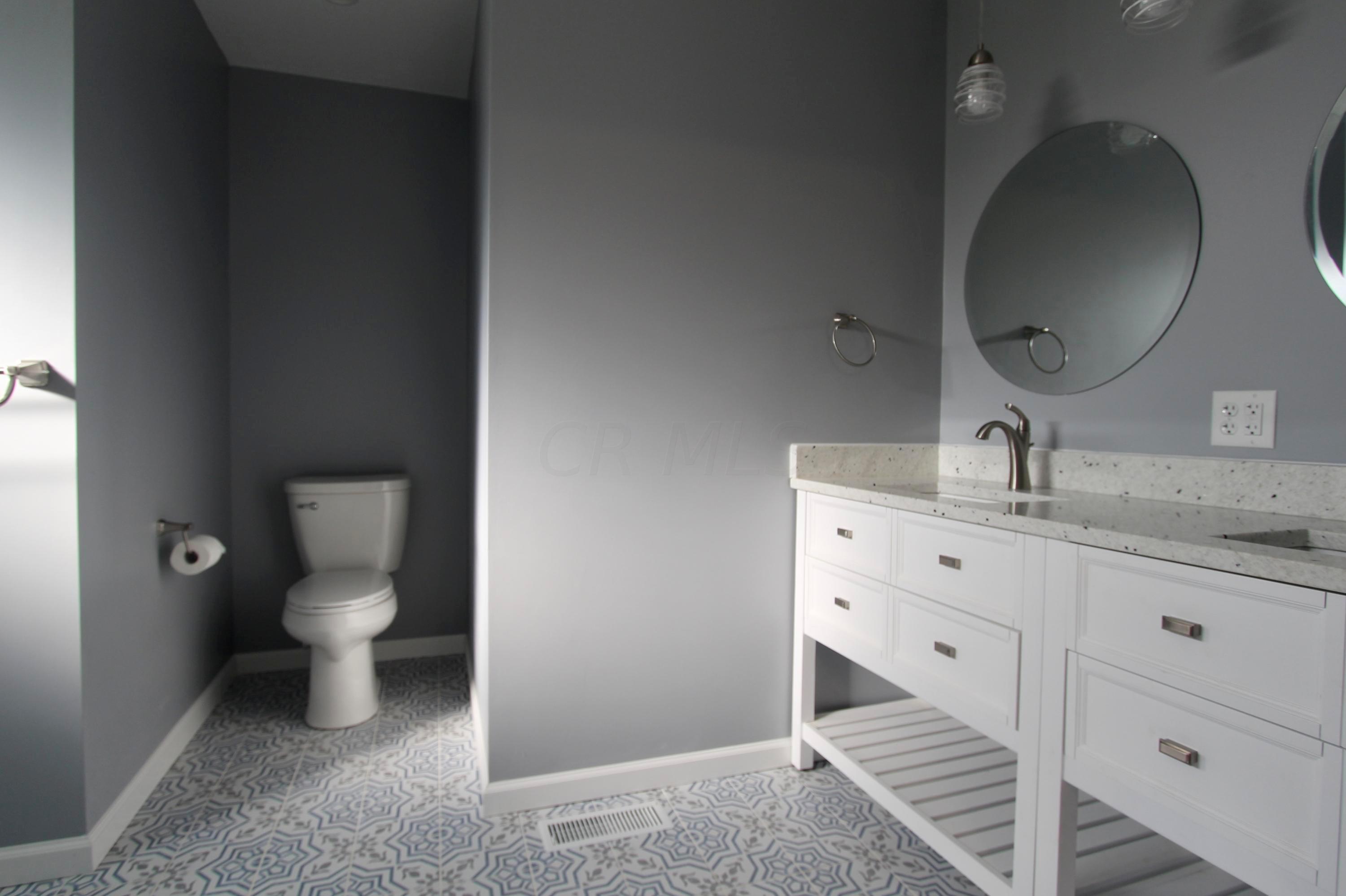 7877 Fry Road Mount Vernon, OH 43050 - Photo 19 of 28 Gallery Image 19
