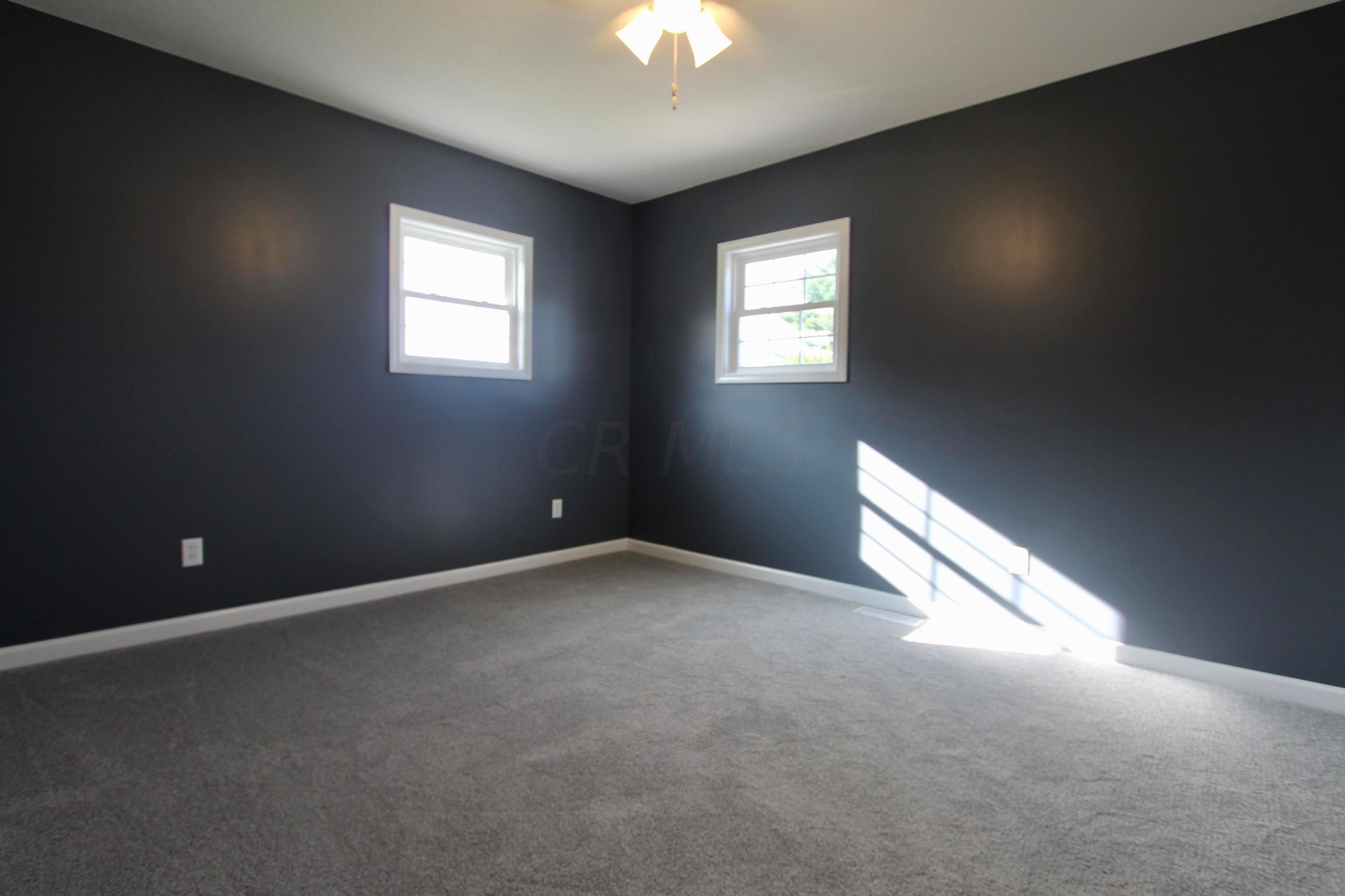 7877 Fry Road Mount Vernon, OH 43050 - Photo 8 of 28 Gallery Image 8