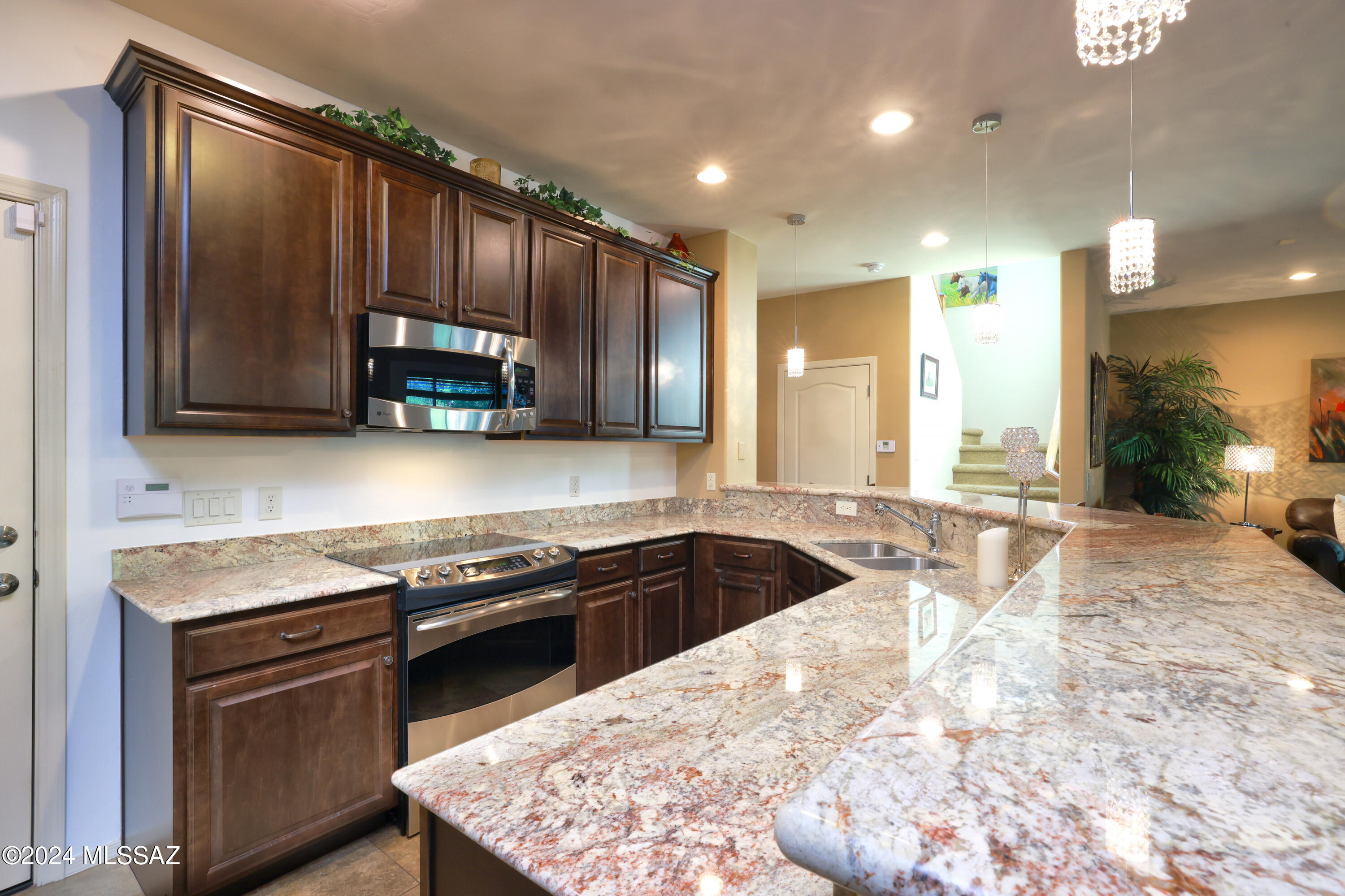 4289 North Golden Ridge Lane Tucson, AZ 85718 - Photo 9 of 33 Gallery Image 9