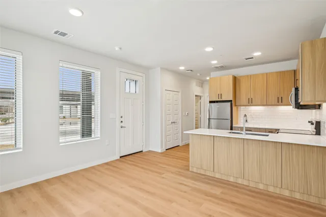 $1,714 | 3651-1019 South Custer Road, McKinney, TX 75070