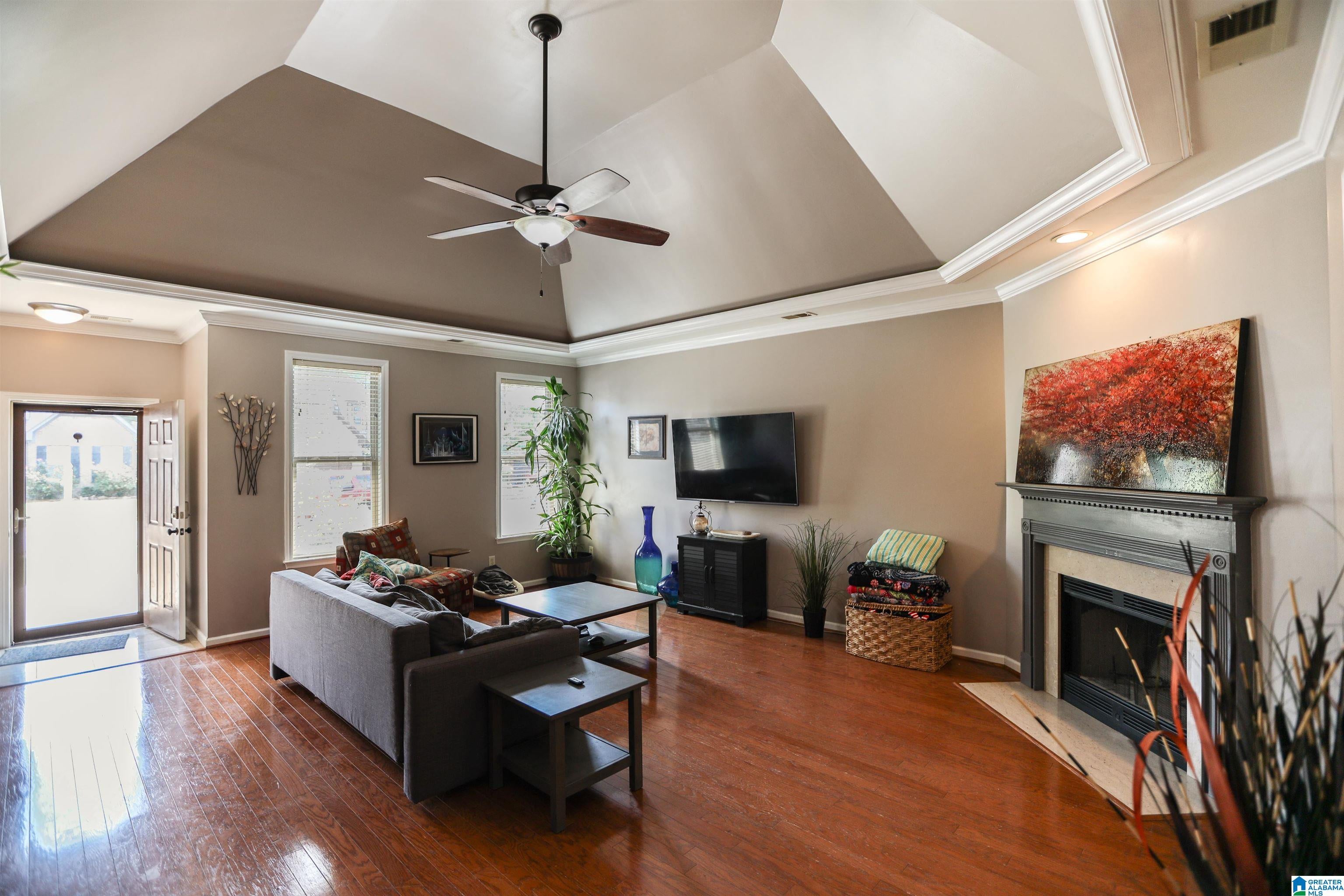1011 Riviera Drive Calera, AL 35040 - Photo 2 of 34 Gallery Image 2