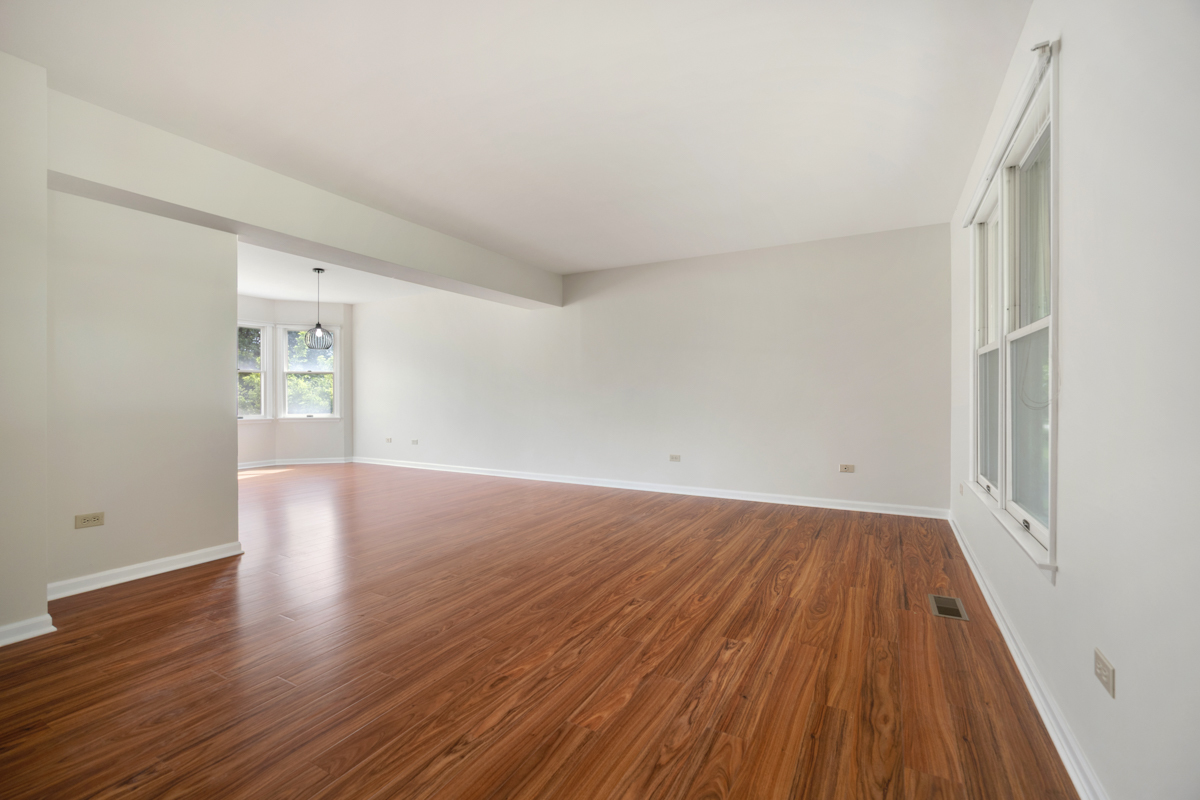 727 Jamestowne Road Sleepy Hollow, IL 60118 - Photo 4 of 26
