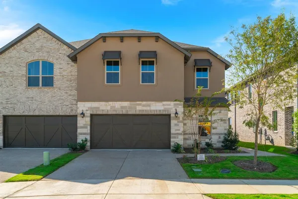 $3,900 | 3524 Knight Drive, Unit 2D, Lewisville, TX 75056