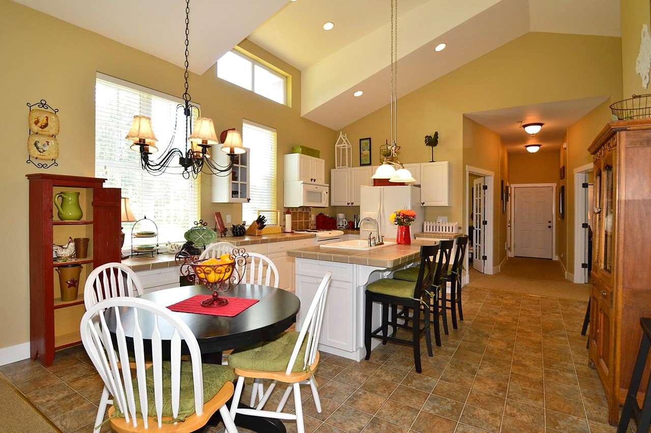9717 East Woolard Road Colbert, WA 99005 - Photo 12 of 20