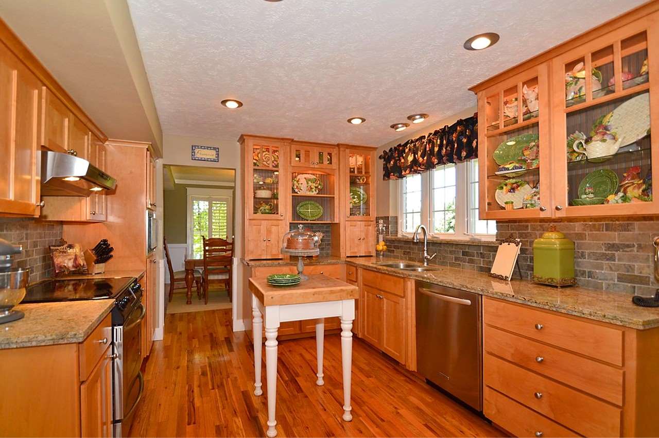 9717 East Woolard Road Colbert, WA 99005 - Photo 3 of 20