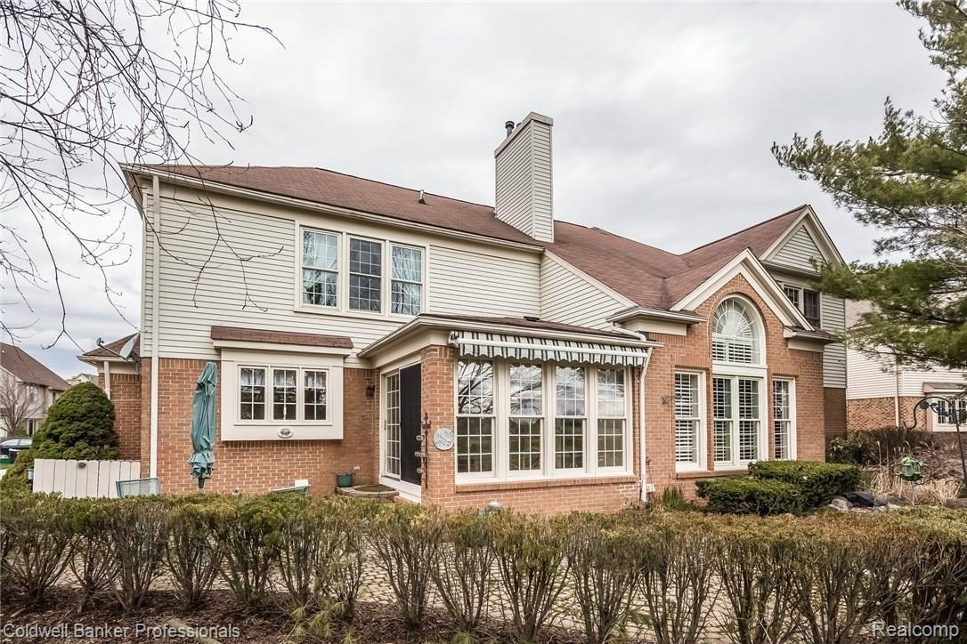 46743 Mornington Road Canton, MI 48188 - Photo 45 of 51 050-Rear_View-3939230-medium.jpg