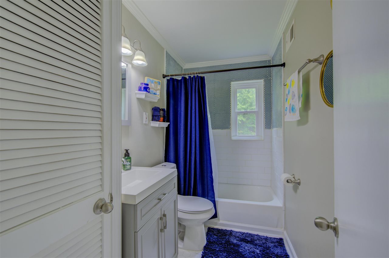 1662 Colonial Road Memphis, TN 38117 - Photo 18 of 23