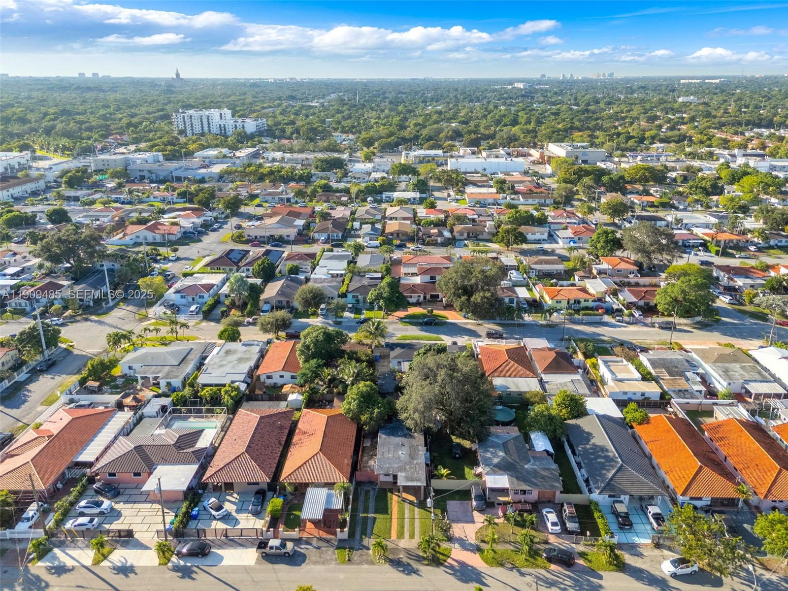 5834 Southwest 4th Street Miami, FL 33144 - Photo 27 of 33