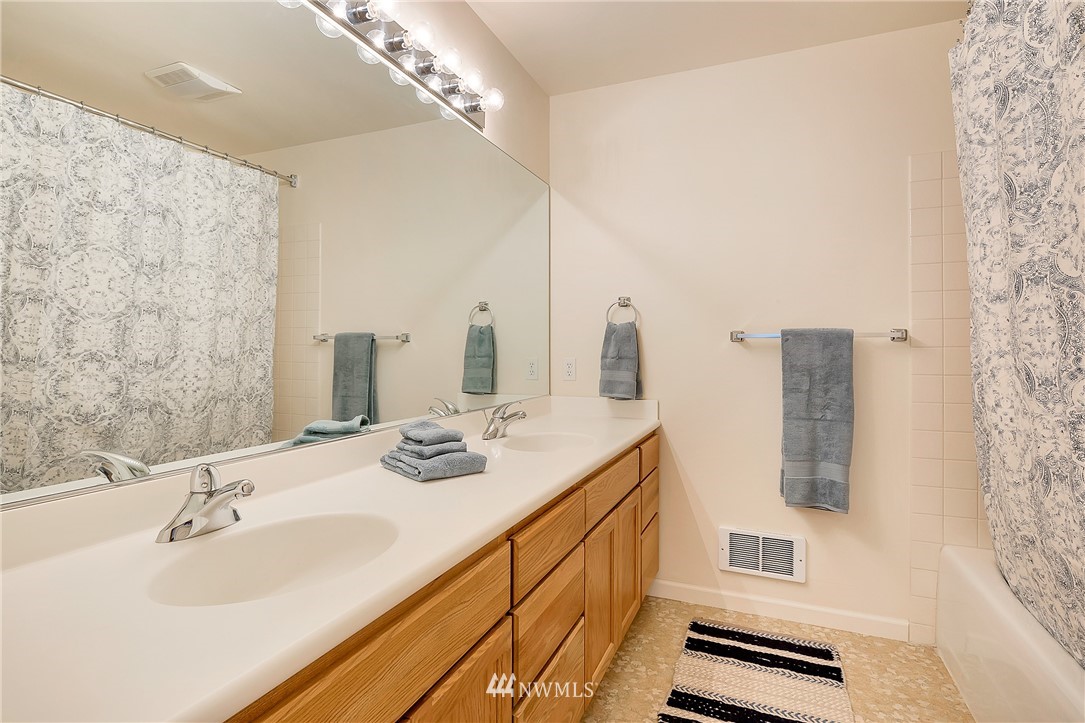 802 Bentgrass Way Lynden, WA 98264 - Photo 23 of 25