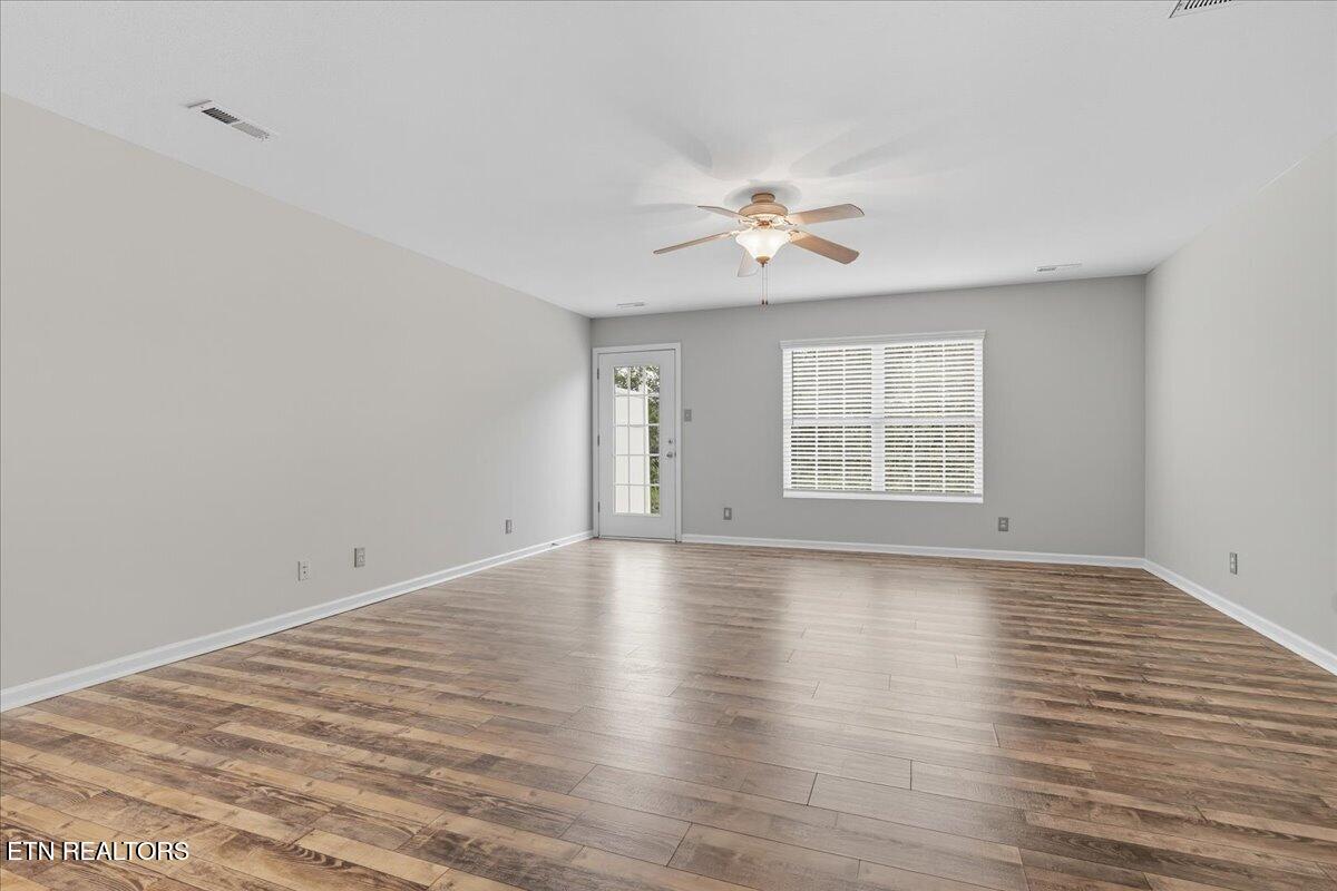 775 Casey Lane Maryville, TN 37801 - Photo 9 of 24 09-009_IMG_5152