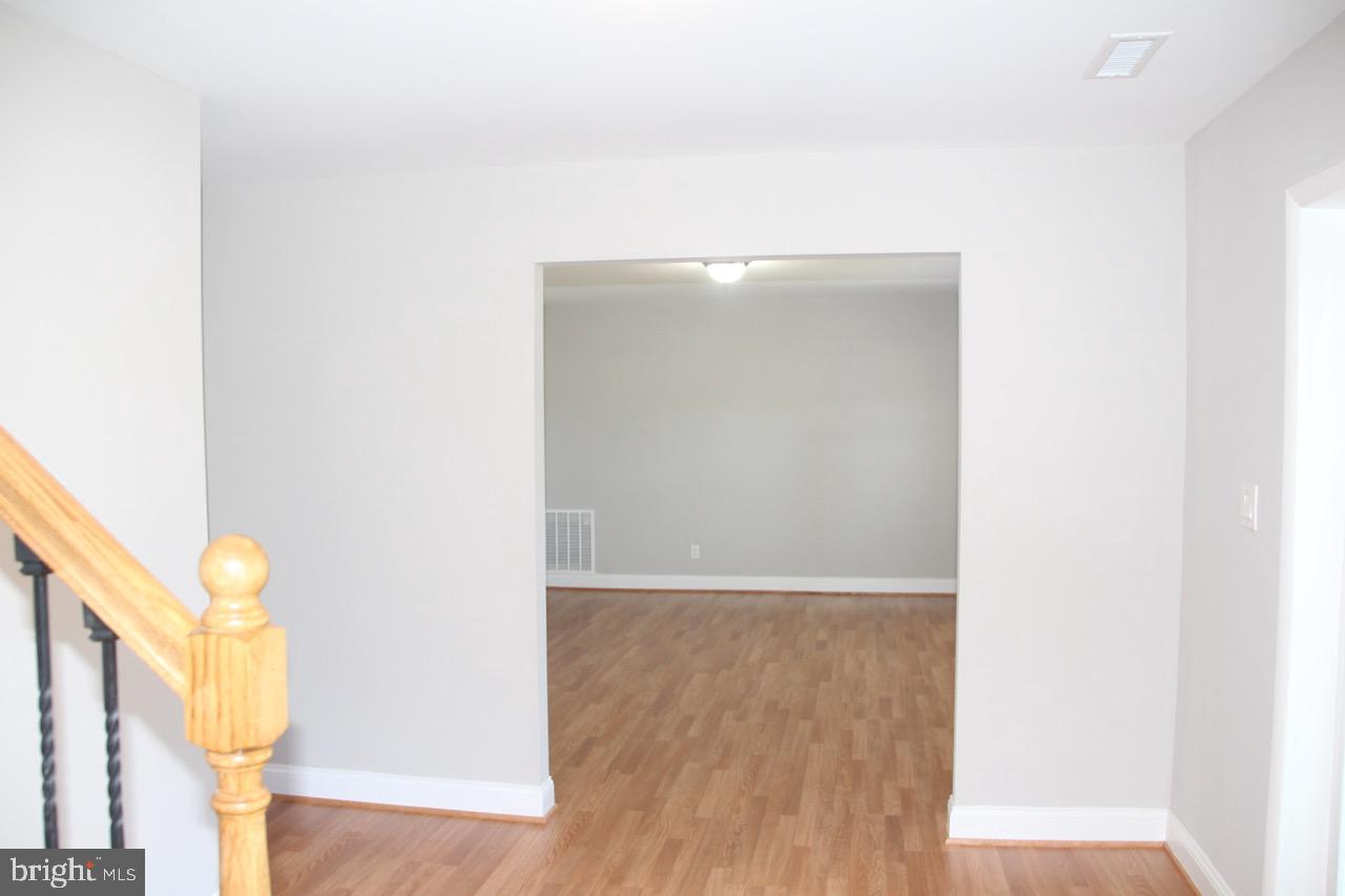 3717 Live Oak Road Randallstown, MD 21133 - Photo 14 of 68 Foyer