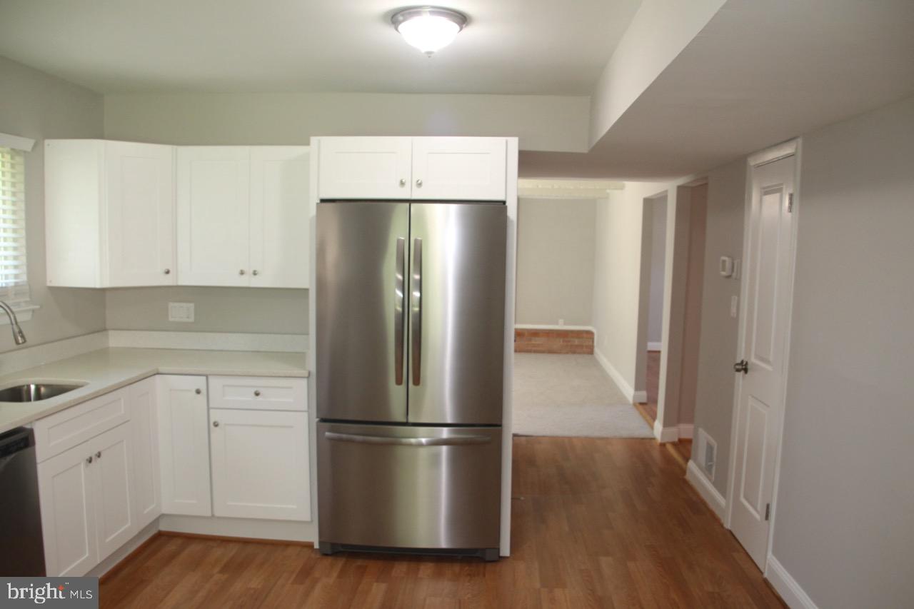 3717 Live Oak Road Randallstown, MD 21133 - Photo 21 of 68 Kitchen