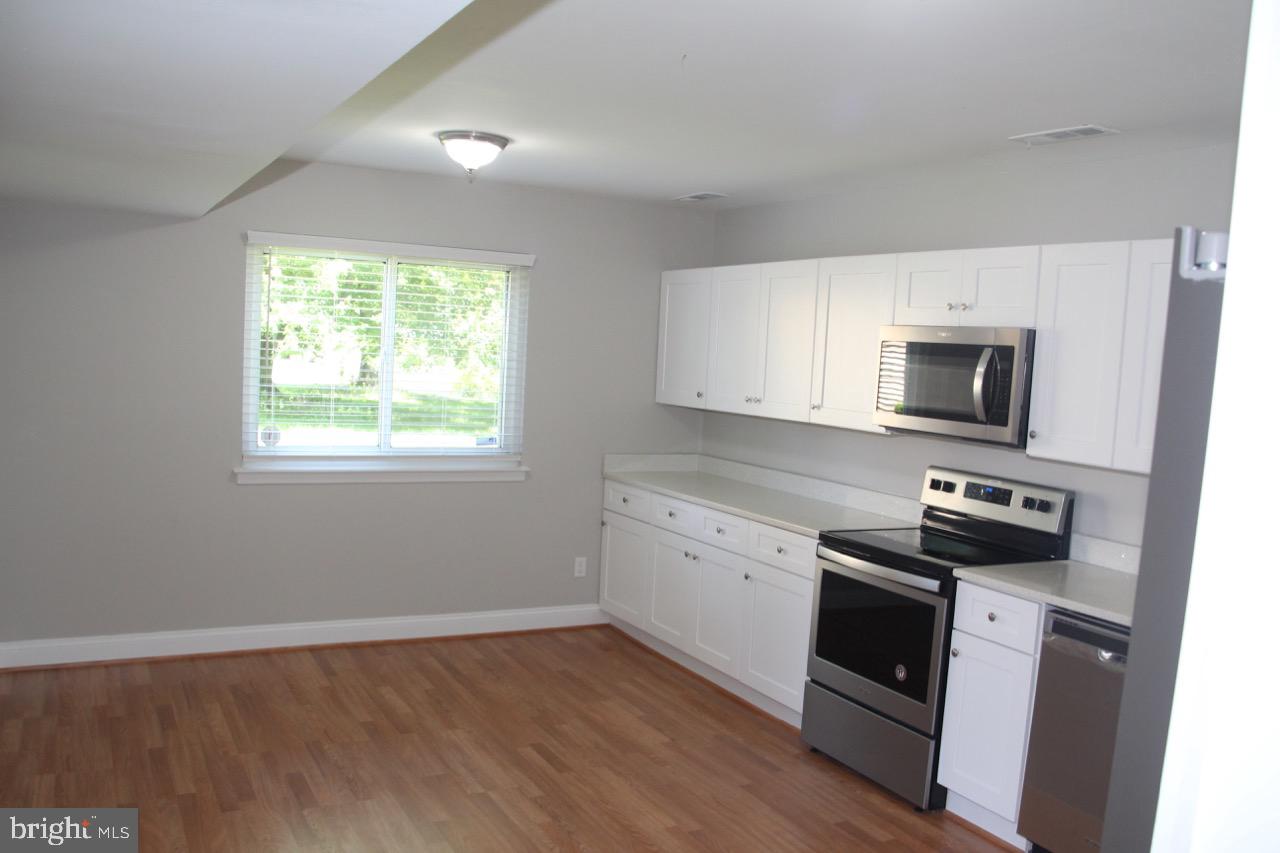 3717 Live Oak Road Randallstown, MD 21133 - Photo 35 of 68 Kitchen