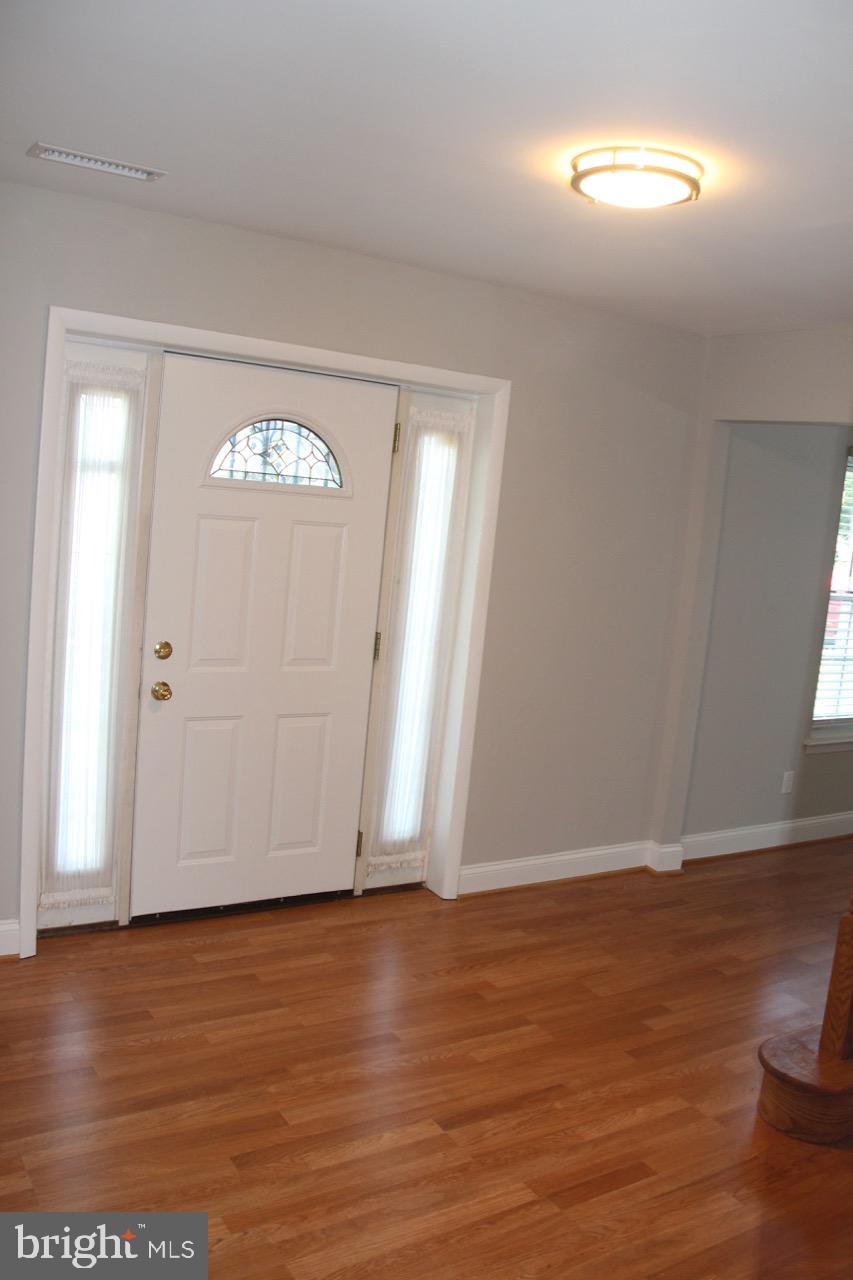 3717 Live Oak Road Randallstown, MD 21133 - Photo 41 of 68 Foyer