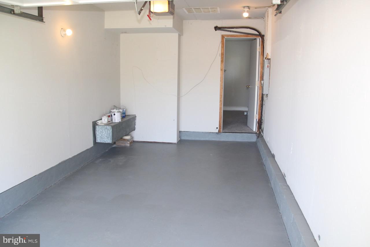 3717 Live Oak Road Randallstown, MD 21133 - Photo 9 of 68 Garage