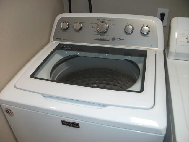 $4,500 | 107 Racquet Club Drive South, Rancho Mirage, CA 92270