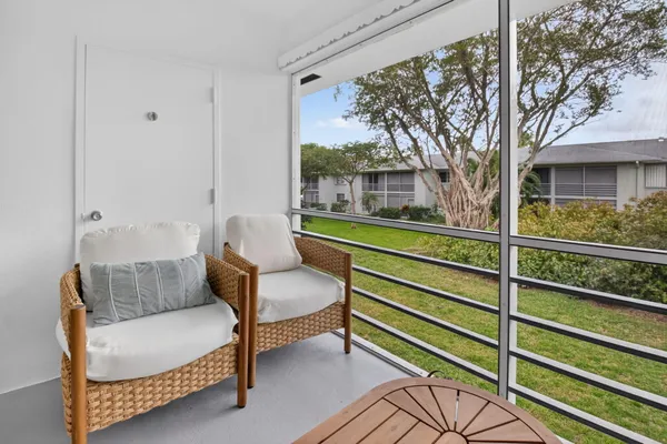 $199,000 | 2340 Southwest 22nd Avenue, Unit 312, Delray Beach, FL 33445