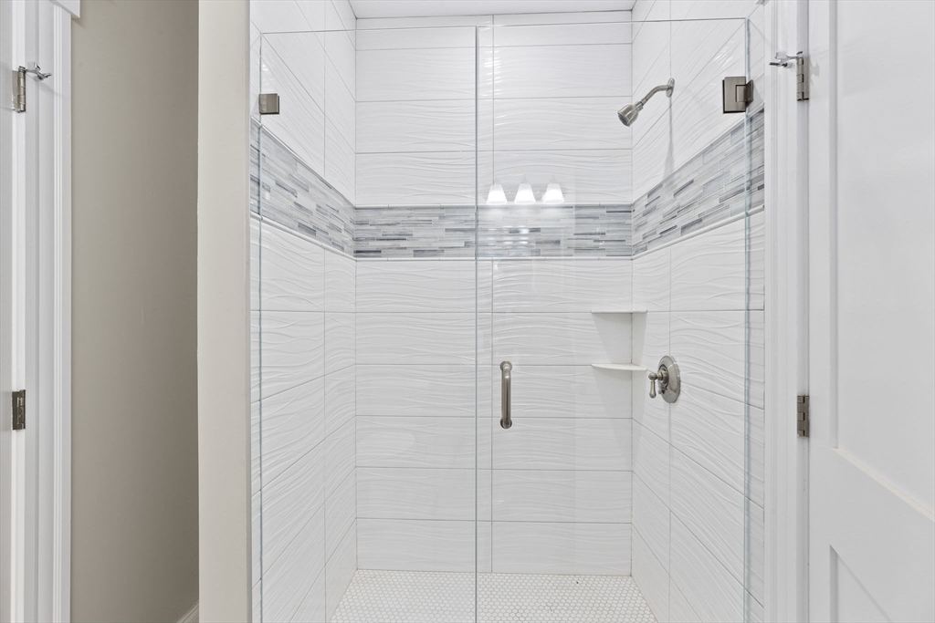 5 Union Lane Canton, MA 02021 - Photo 7 of 37