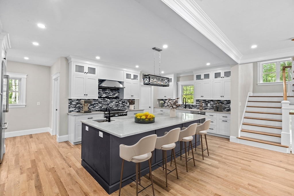 5 Union Lane Canton, MA 02021 - Photo 9 of 37