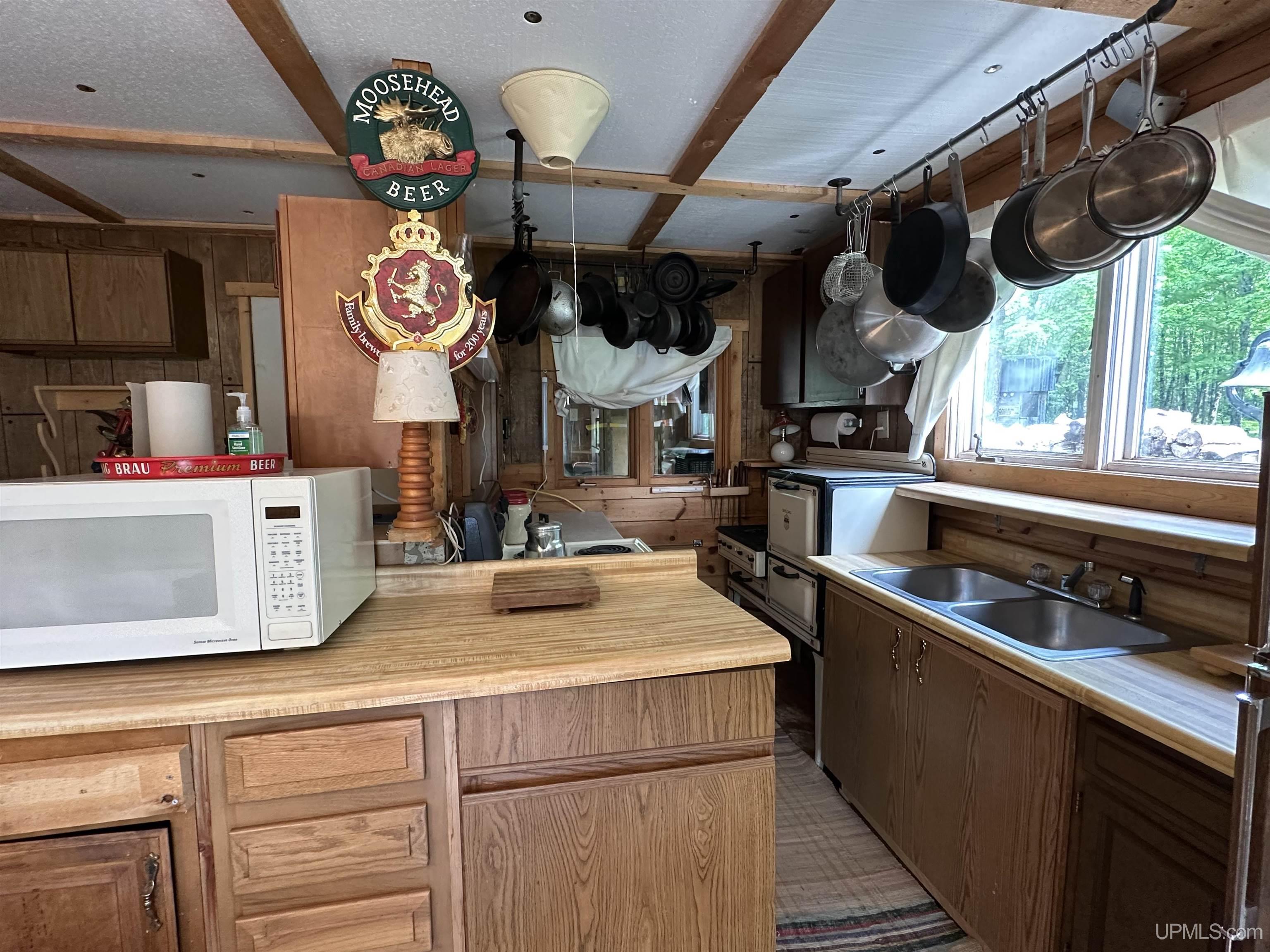 6 Camp 6 Road Ironwood, MI 49938 - Photo 11 of 50