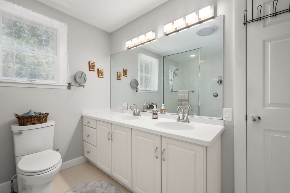 367 Linebrook Road Ipswich, MA 01938 - Photo 17 of 41