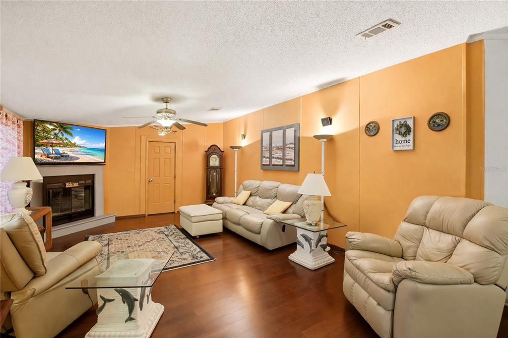 184 West Manatee Loop Punta Gorda, FL 33950 - Photo 7 of 33