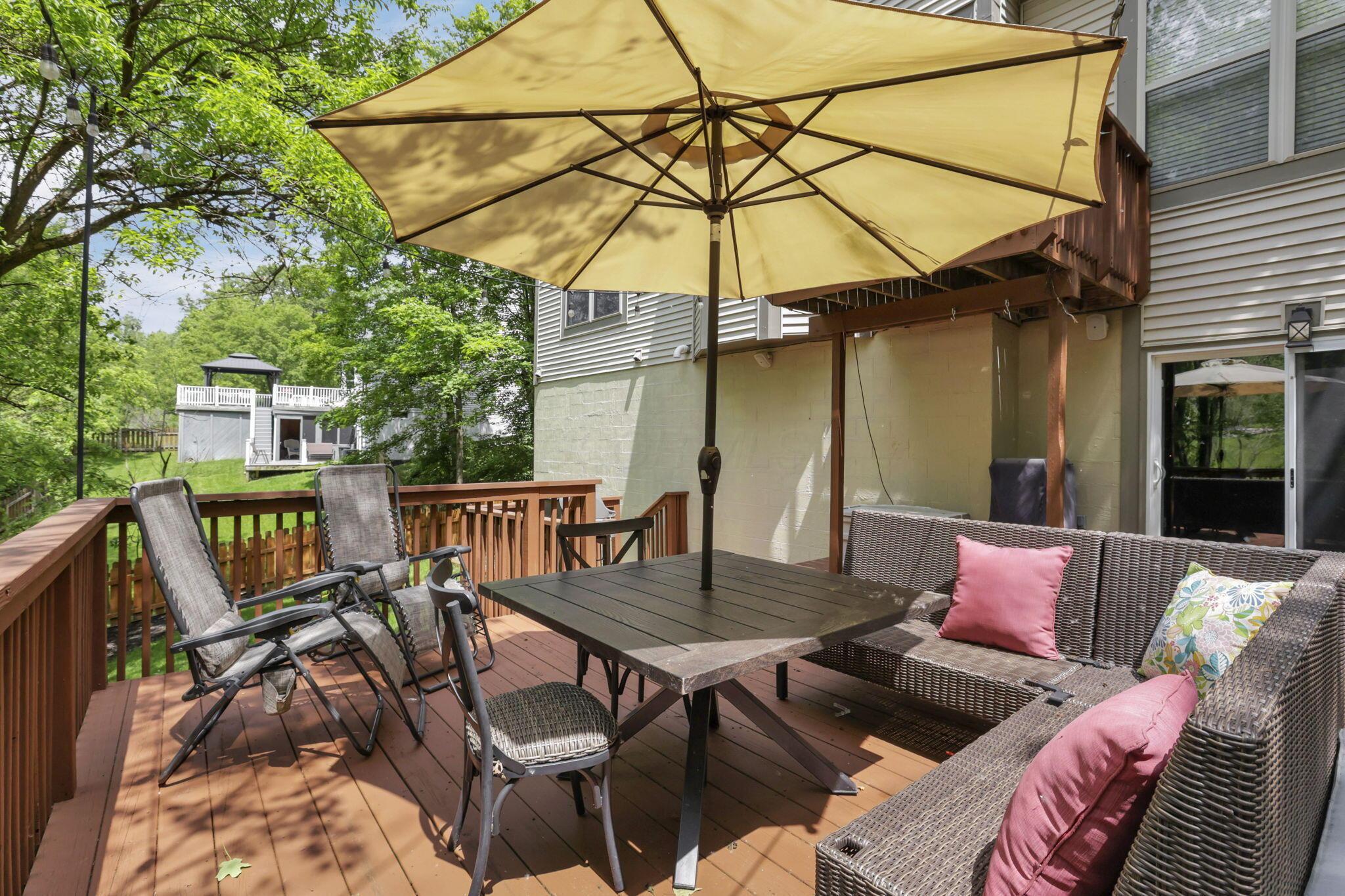 445 Barrington Ridge Pataskala, OH 43062 - Photo 42 of 65 Multi-tier deck