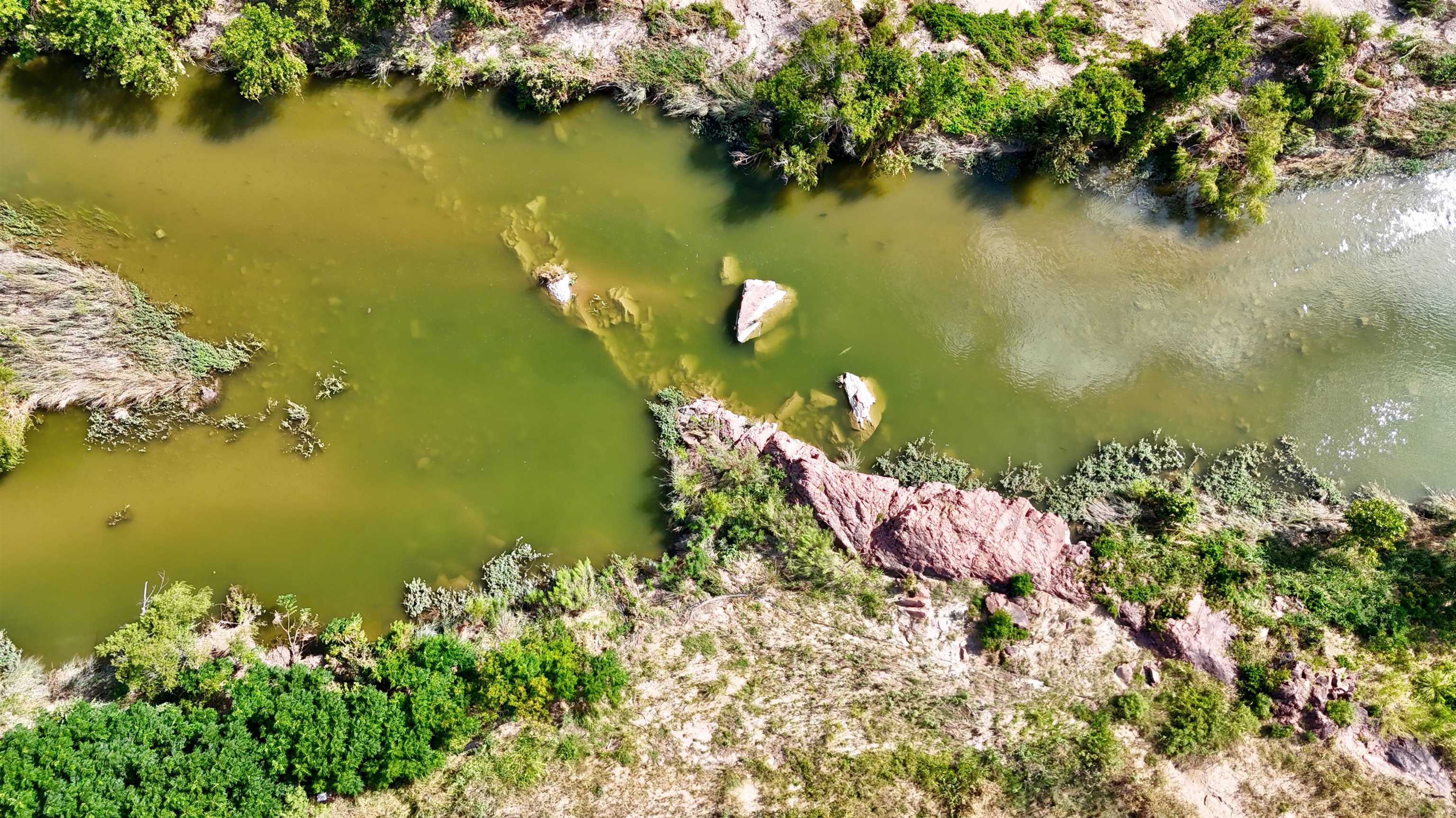 2 Walden Way Llano, TX 78643 - Photo 12 of 33 an aerial view of a houses with ocean view