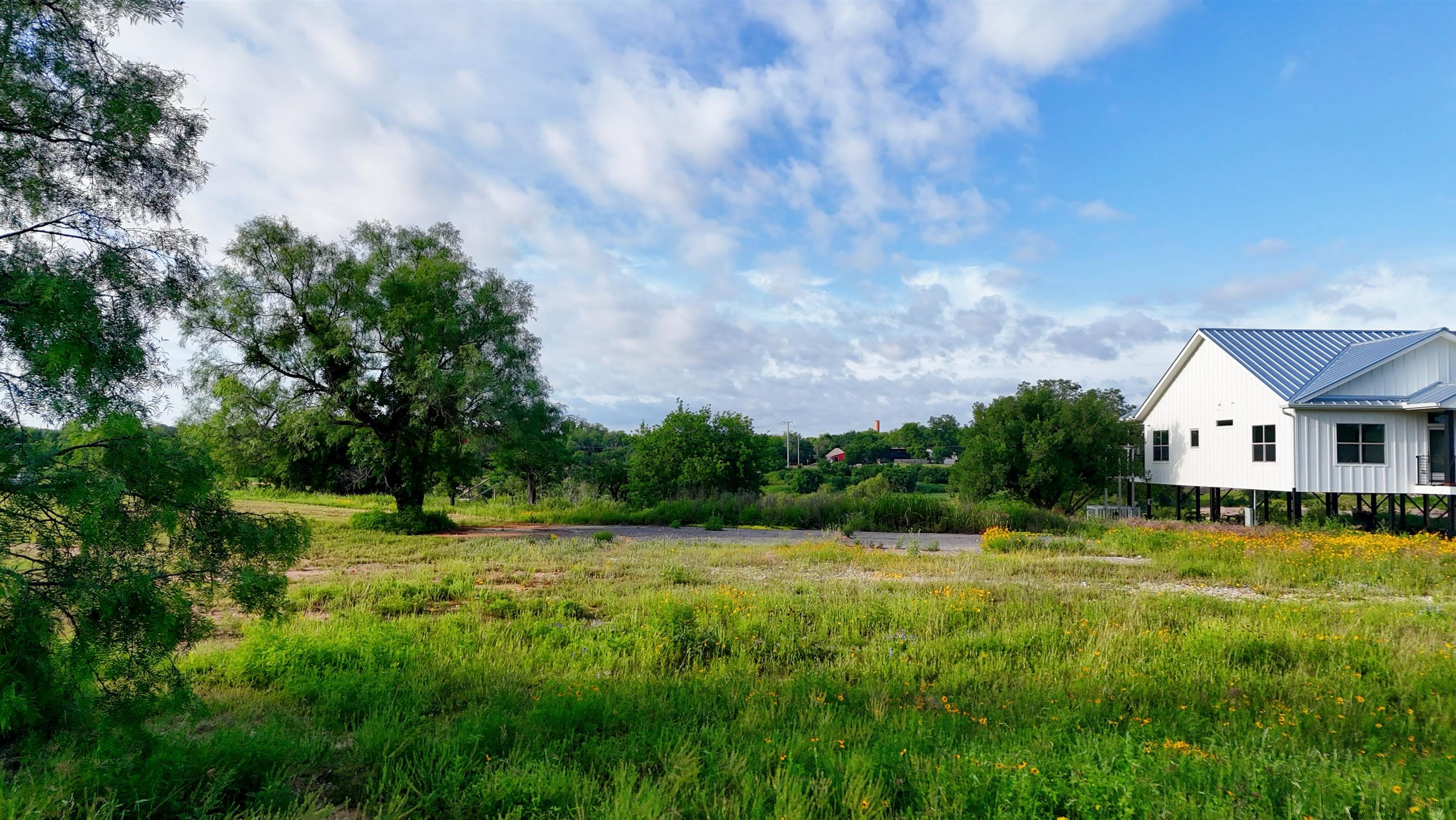 2 Walden Way Llano, TX 78643 - Photo 6 of 18