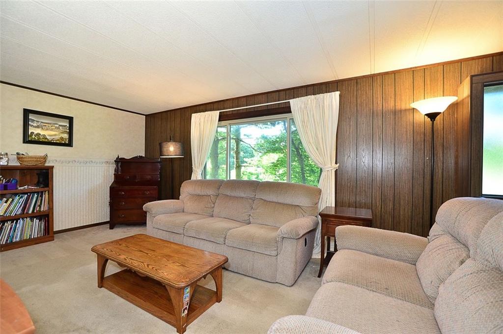 115 Denny Road Valencia, PA 16059 - Photo 4 of 17 Gallery Image 4
