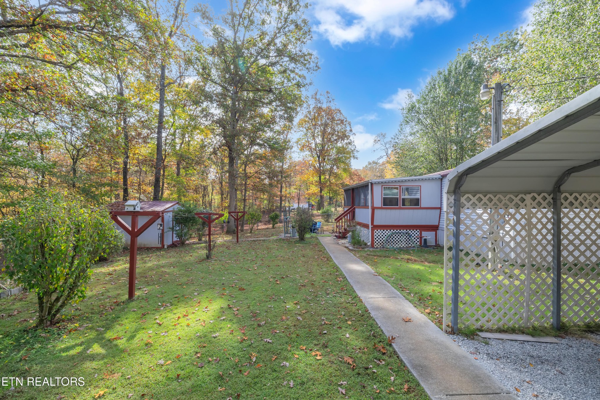 329 Ridge Circle Kingston, TN 37763 - Photo 16 of 16 Gallery Image 16