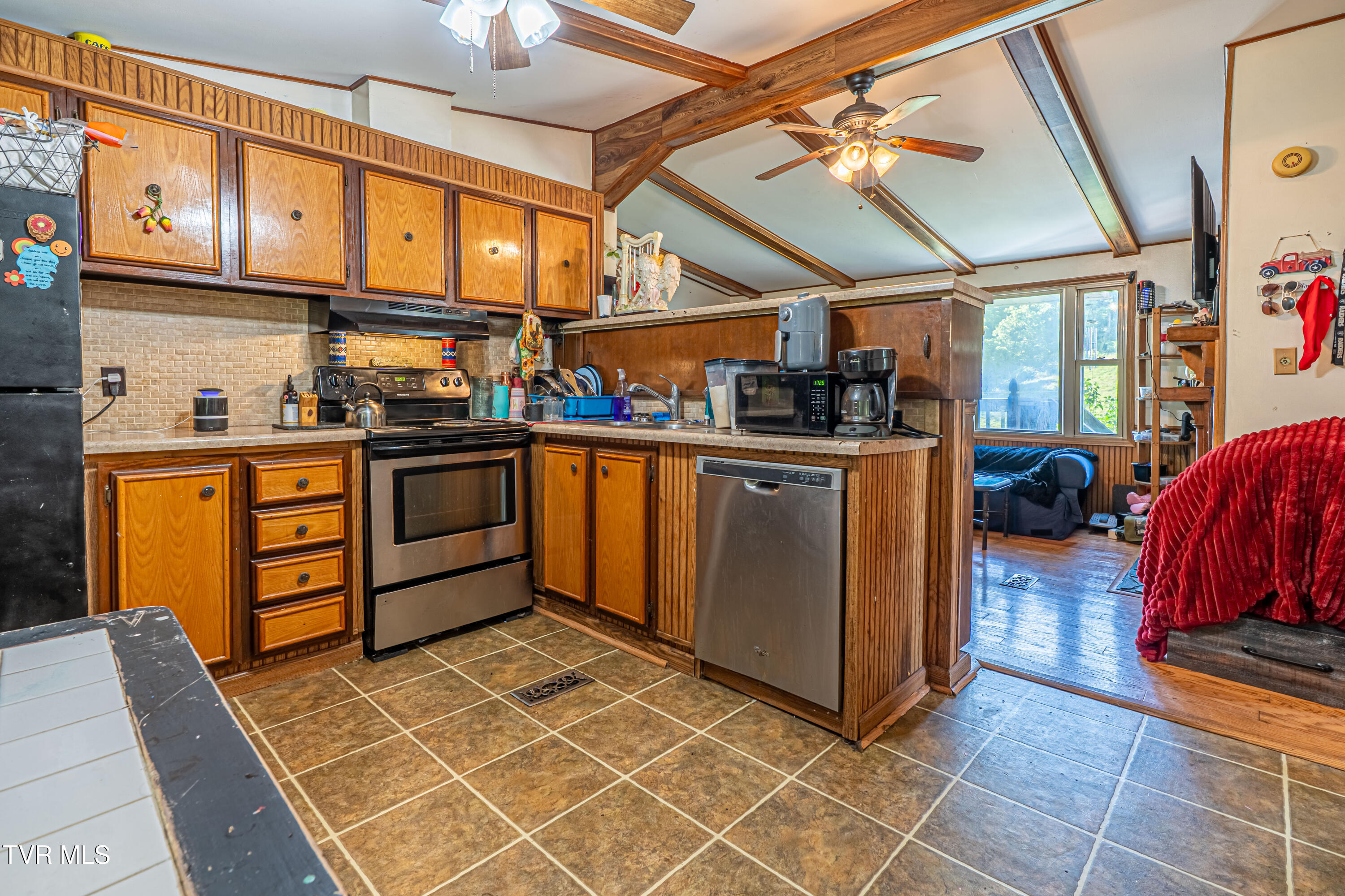 4432 Walker Mountain Road Bristol, VA 24202 - Photo 15 of 73 Walker Mountain-46
