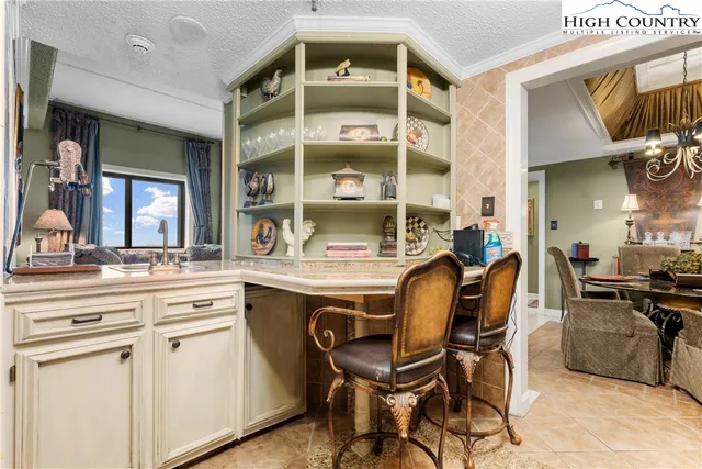 $297,000 | 303 Sugar Top Drive, Unit 2921, Sugar Mountain, NC 28604