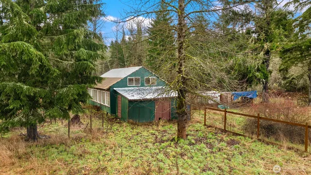 $525,000 | 28110 549th Street East, Ashford, WA 98304