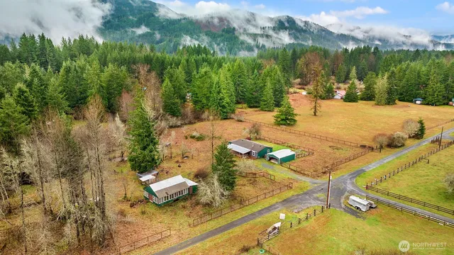 $525,000 | 28110 549th Street East, Ashford, WA 98304