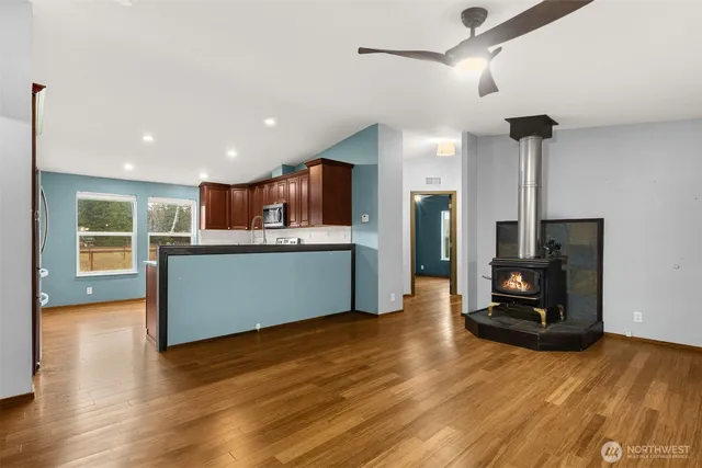 $525,000 | 28110 549th Street East, Ashford, WA 98304