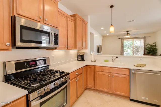 $2,800 | 6506 West Heritage Way, Florence, AZ 85132