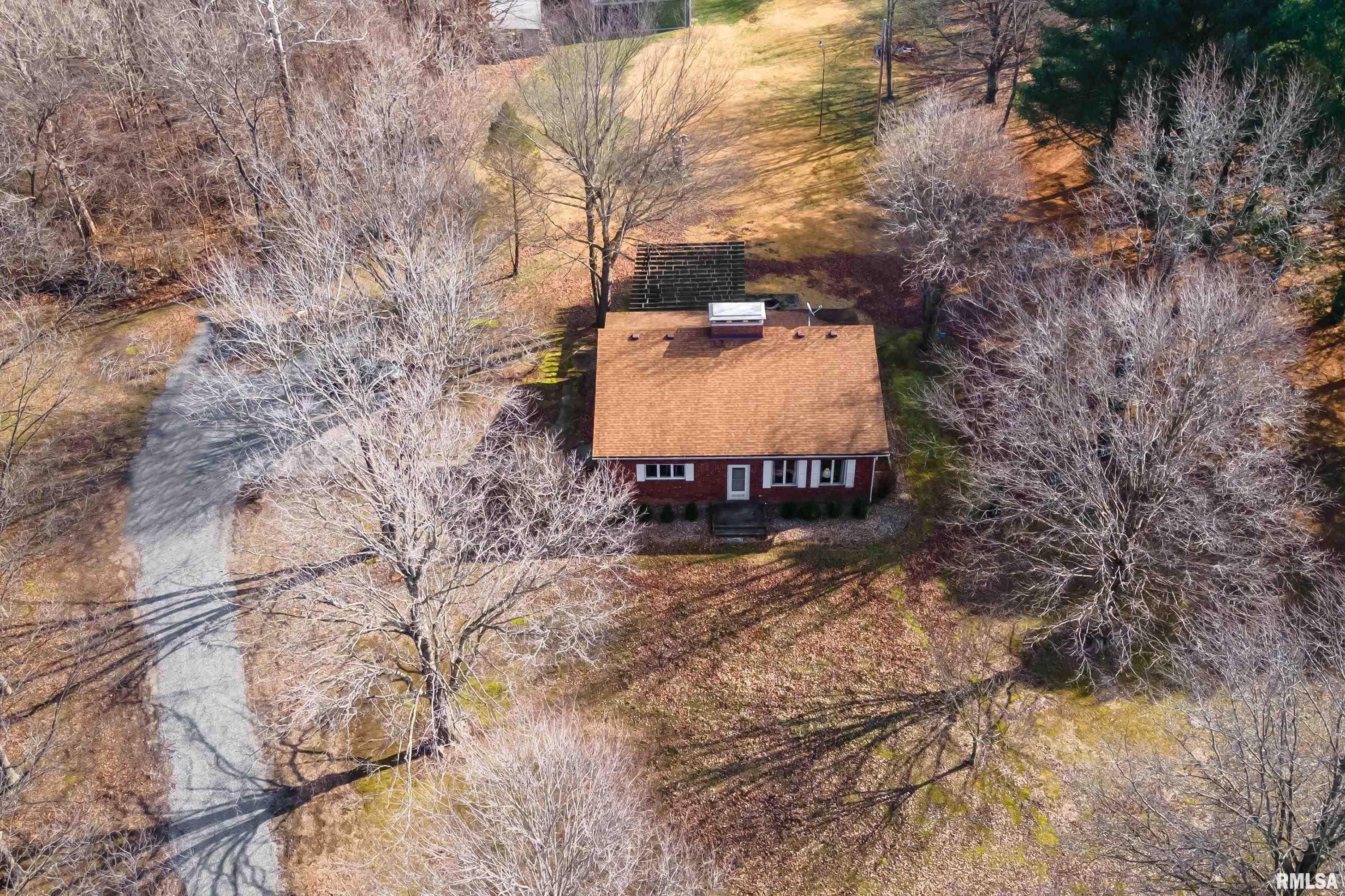 676 Pump House Road Murphysboro, IL 62966 - Photo 3 of 39