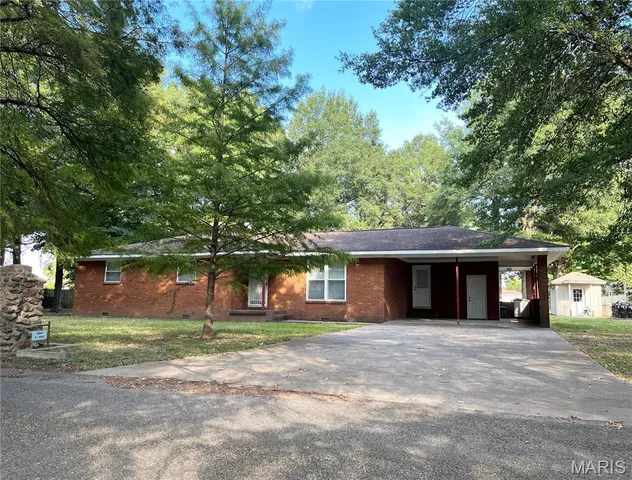 $214,000 | 39932 Myers Street, Malden, MO 63863