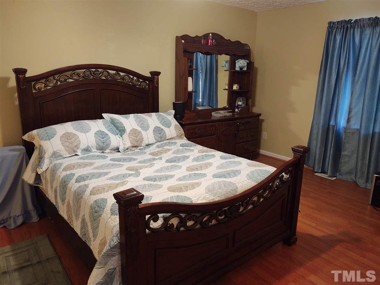 2100 Springhill Avenue Raleigh, NC 27603 - Photo 6 of 9