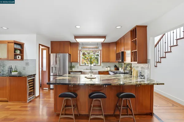 $1,345,000 | 419 Kingsley Court, Pleasant Hill, CA 94523