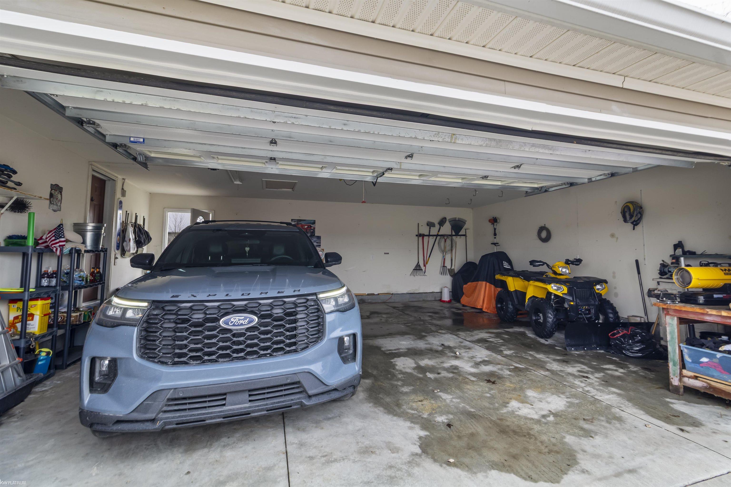2030 Palms Road Columbus, MI 48063 - Photo 41 of 44