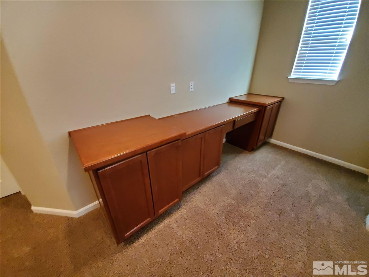 10860 Oakhaven Drive Reno, NV 89521 - Photo 12 of 23 Photo 12